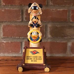 Disney Cruise Line totem pole
